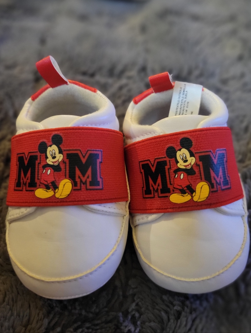 Disney Mickey Mouse Shoes Faux Leather Lace Up Sneakers Infant Size 3-6‎ Months